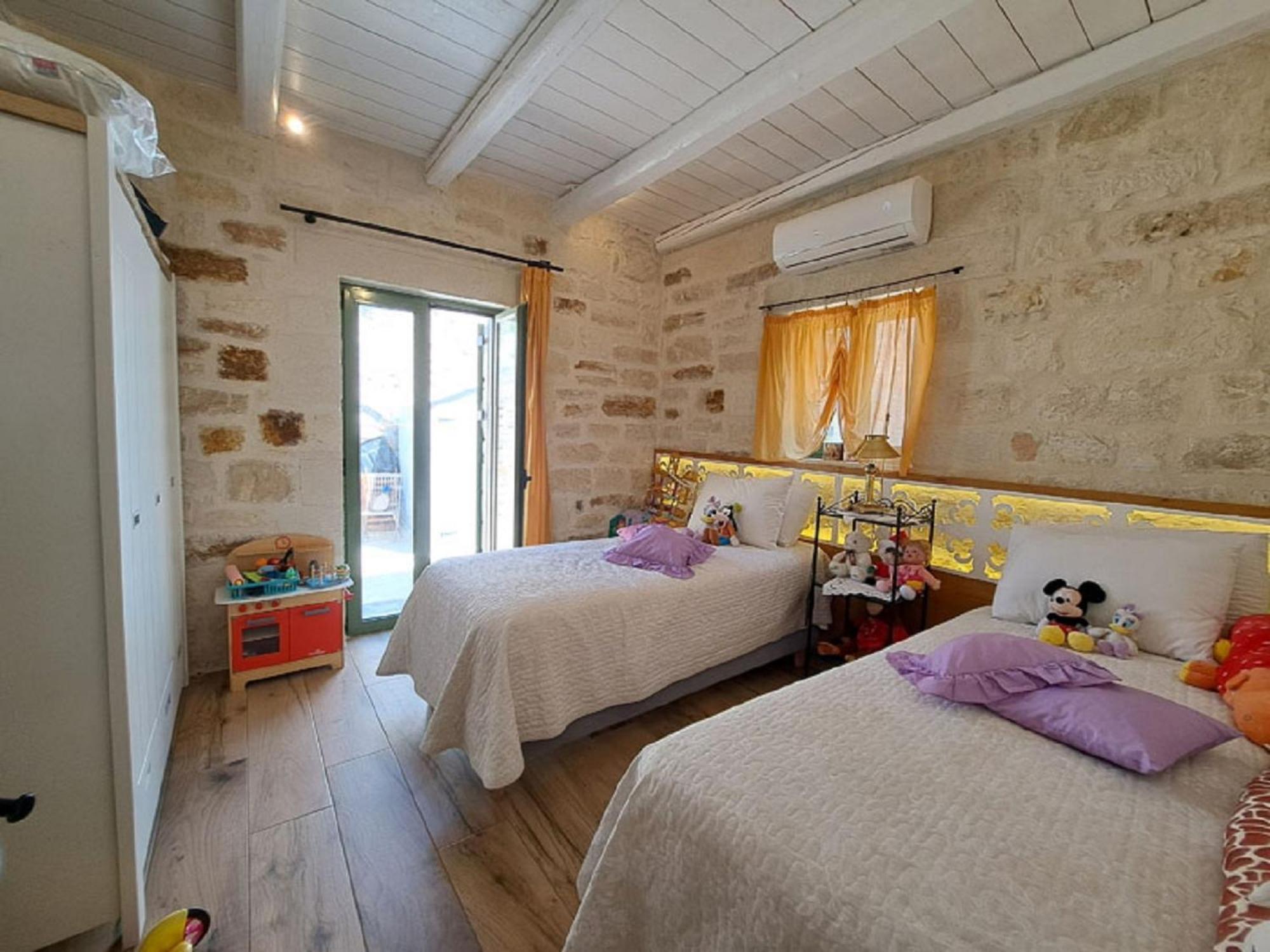 Villa Apollo - Saint George'S Retreat Village Kokkino Chorio Bagian luar foto